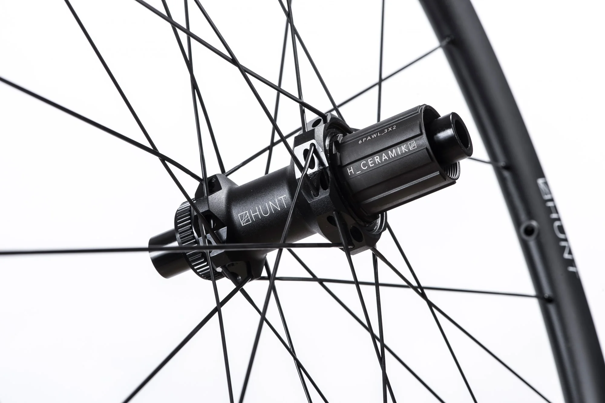 HUNT 30 Carbon CX Disc Tubular Wheelset - Image 5