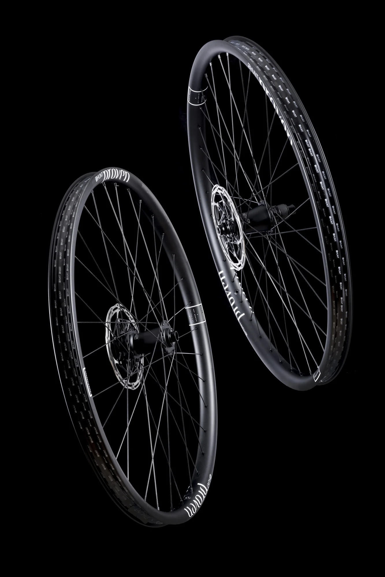 HUNT Proven Carbon Race E_Enduro 27.5 Wheelset - Image 12